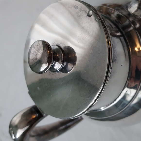 Silver Reed and Barton Tea Pot reproduction Silverplate vintage antique teapot - Picture 9 of 14